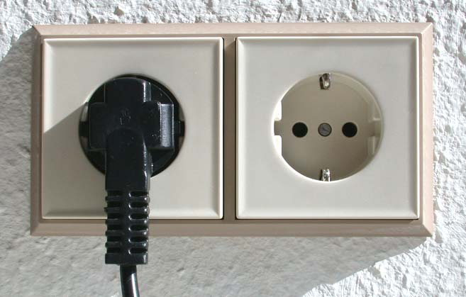 Example of a Schuko CEE 7/4
